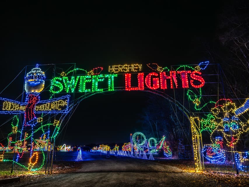 Sweet_Lights_Entrance.jpg