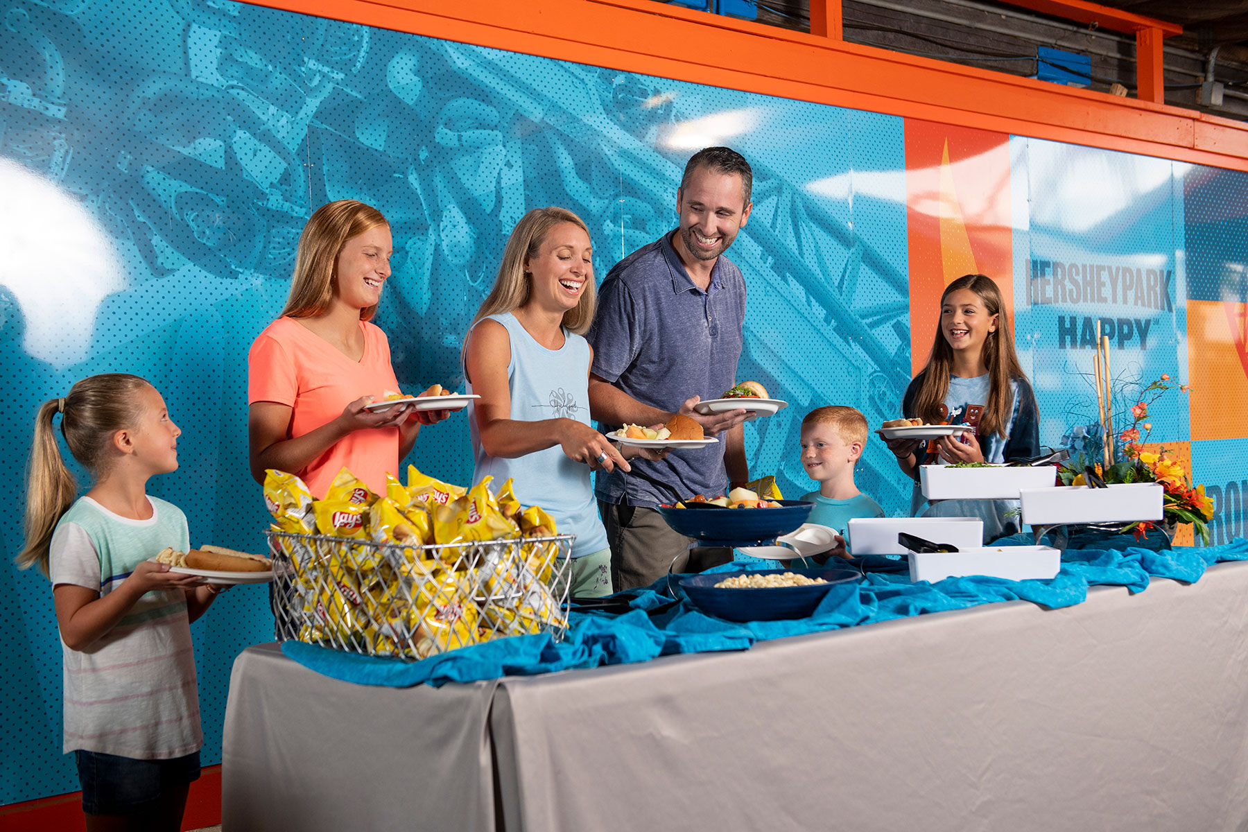 family enjoying Hersheypark catering