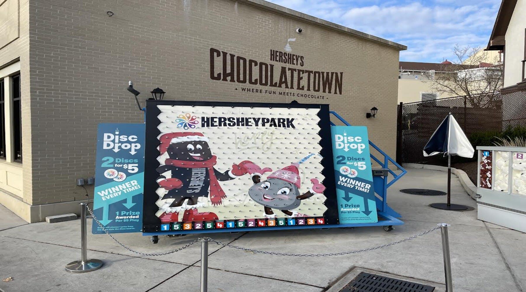 Disc Drop game in Chocolatetown at Hersheypark