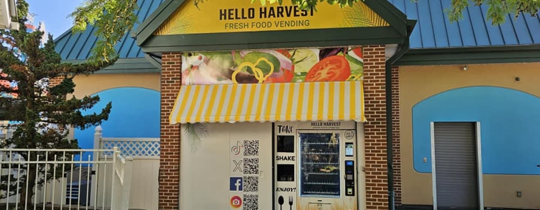 Hello Harvest food vending machine at Hersheypark