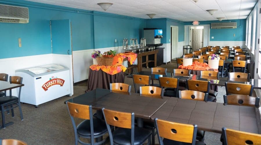 Kissing Tower catering area at Hersheypark