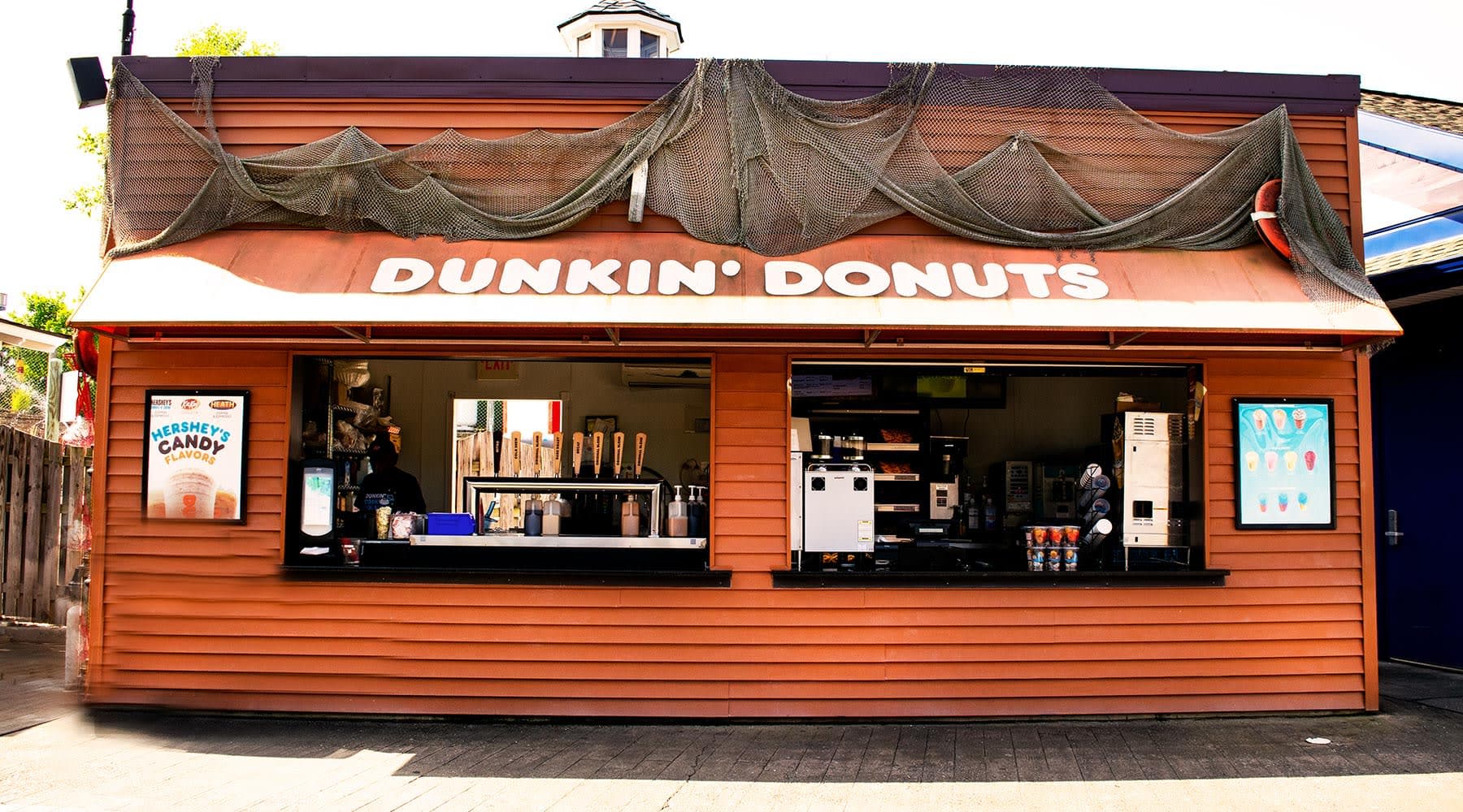 Dunkin Donuts on the Boardwalk