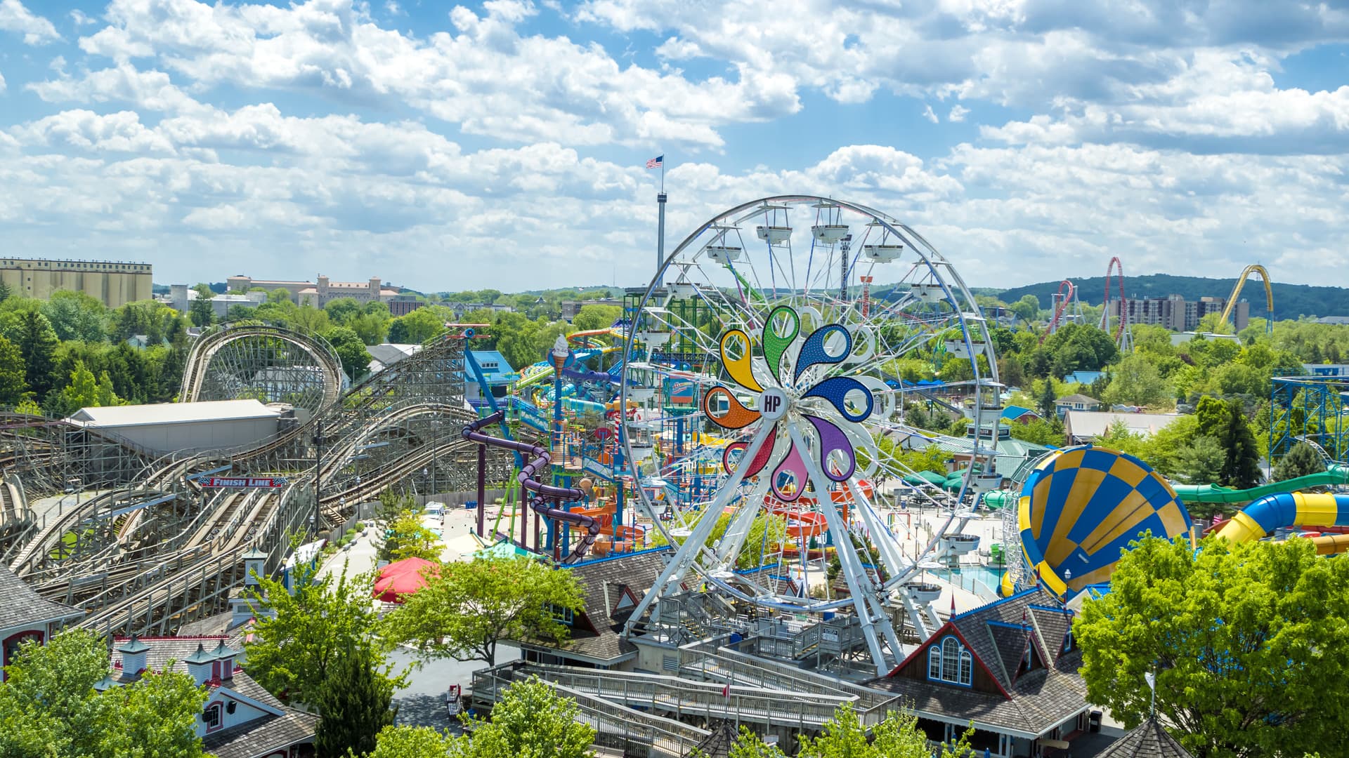 ferris-wheel-and-boardwalk-water-park-at-hersheypark.jpg
