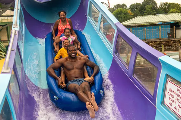 family riding breakers edge at hersheypark