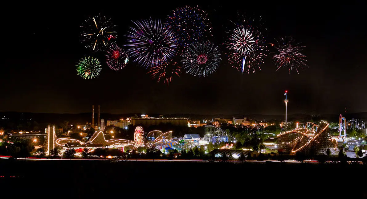 fireworks over hersheypark at night