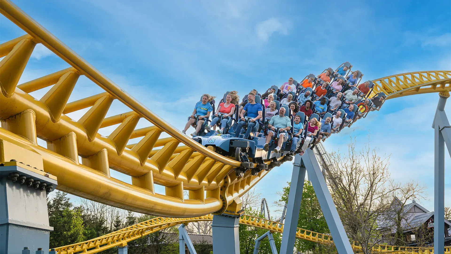 riders on skyrush at hersheypark