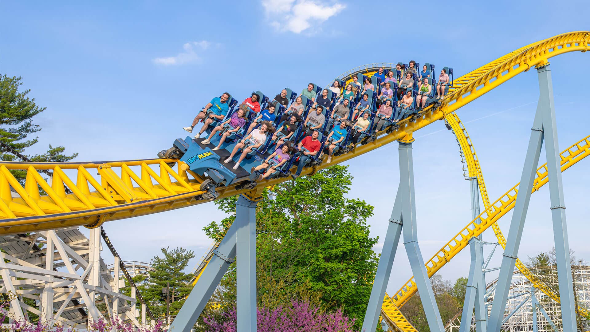 happy-riders-on-skyrush-at-hersheypark.jpg