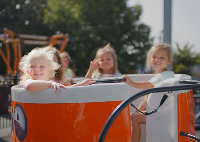 little-kids-riding-teacups-hersheypark.jpg