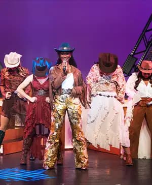 sweet land of liberty cowgirls at hersheypark