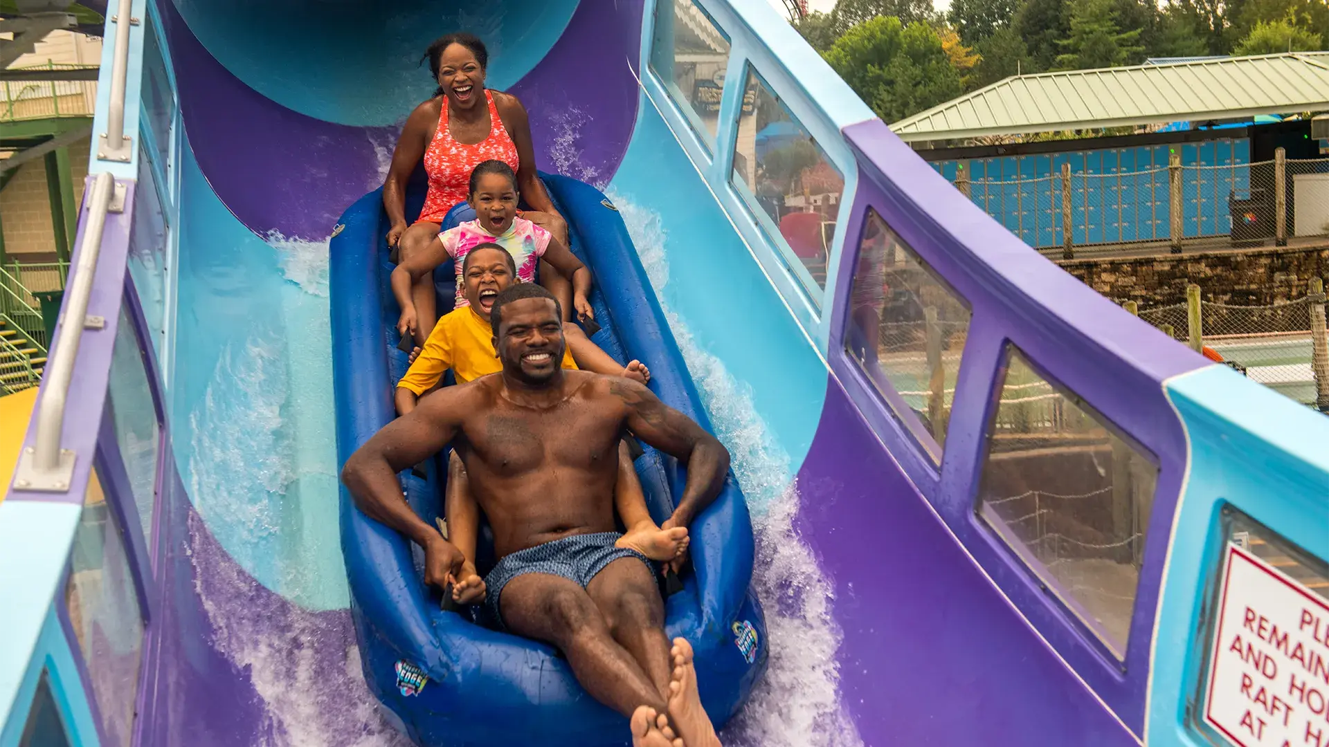 family at breakers edge at hersheypark