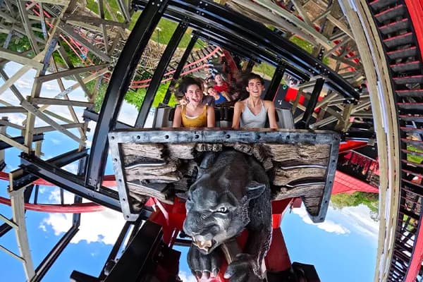 teens upside down on wildcats revenge at hersheypark