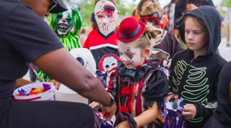 Children getting candy at Treatville at Hersheypark