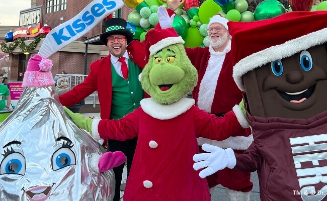 Hershey's character at Hershey's Chocolate World during christmas season
